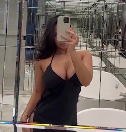 Daphne Joy SexTape Leak – Camshow Tease Boobs