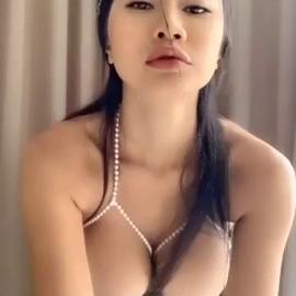 Olive Ashley – Lingerie Teasing