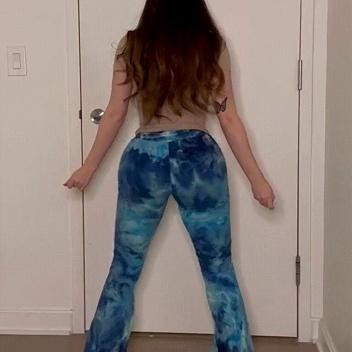 Realprettyangel Shaking That Realprettyass