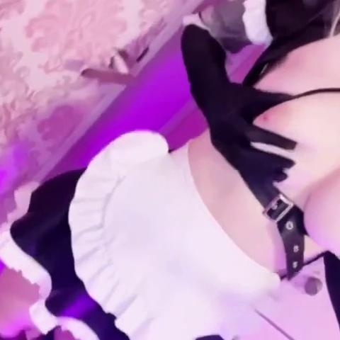 Katyuska Moonfox Maid