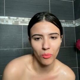 Strawberrytabby Live Topless Shower Nipples Onlyfans Leak