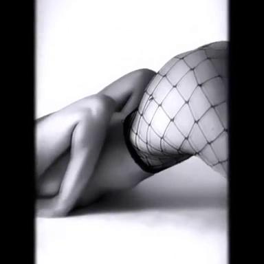 Yael Cohen Aris Black And White Fishnet Photoshoot Onlyfans Leak