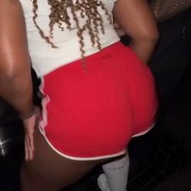 Jazzyguns Party Twerk