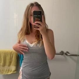 Belle2525 Bathroom Video
