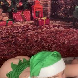 Georgie Lyall Fucks And Sucks Santa