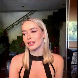 Elena Kamperi Onlyfans Livestream