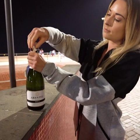 Lenifetish Get Crazy In Public !